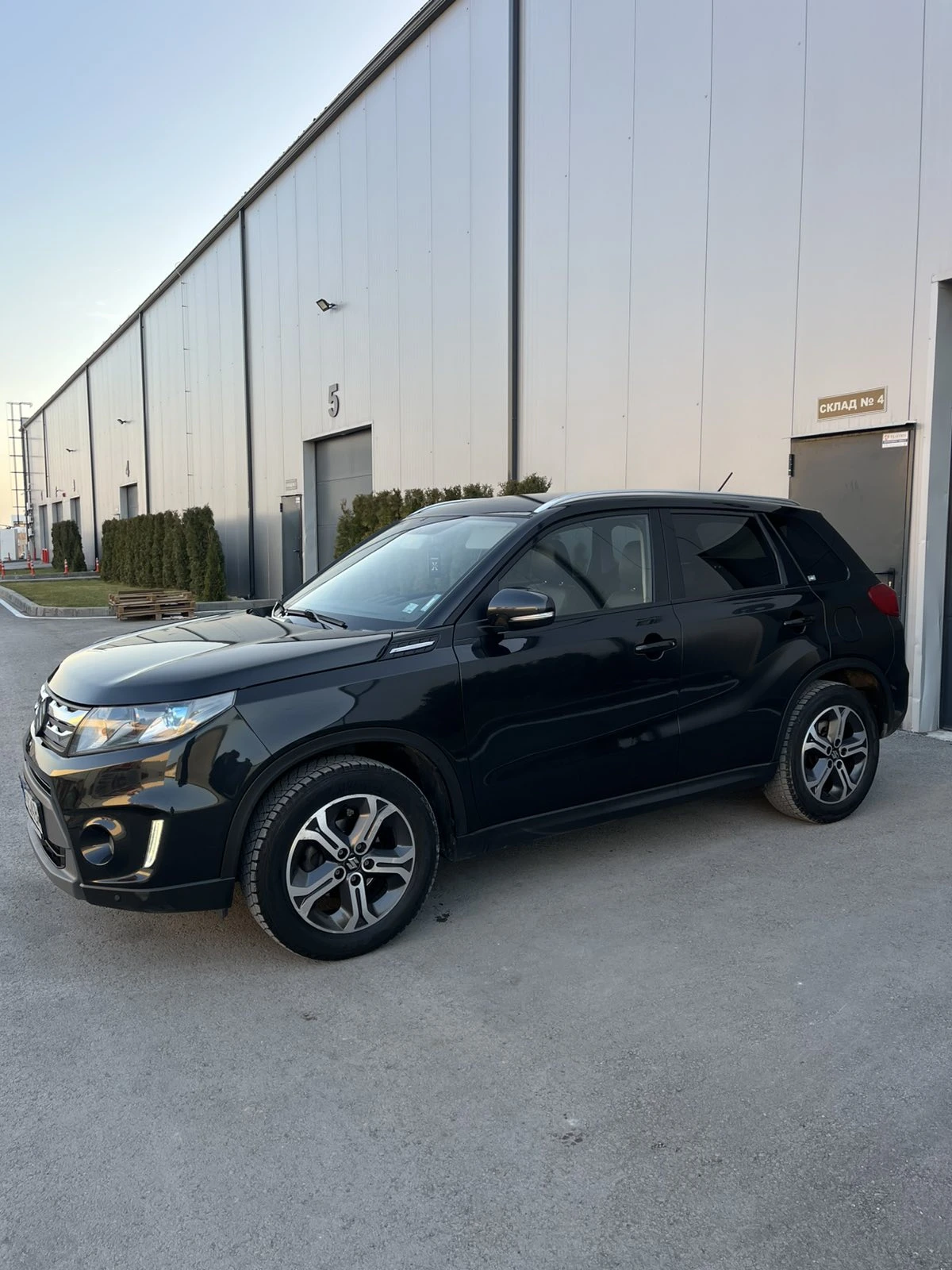Suzuki Vitara 1.6i allgrip 4x4 - изображение 5