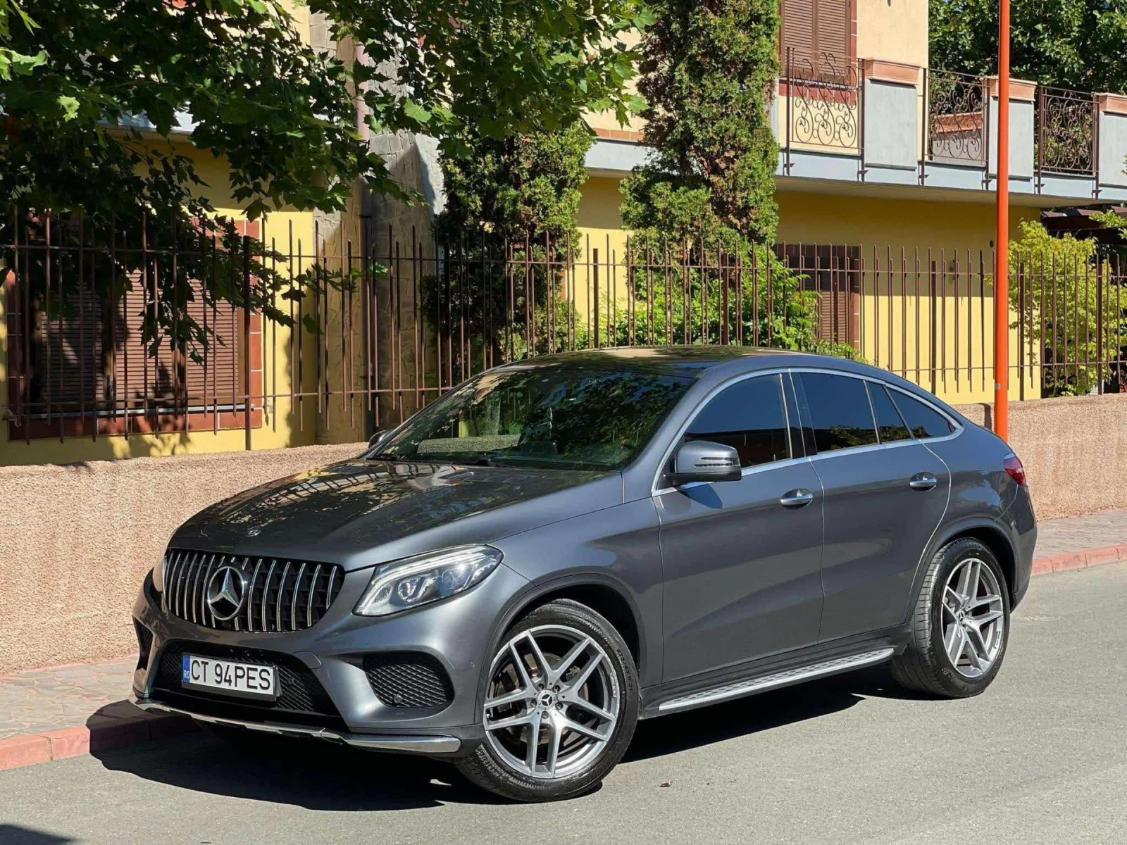 Mercedes-Benz GLE 350 AMG Packet/ Обслужена/ ЛИЗИНГ - изображение 2