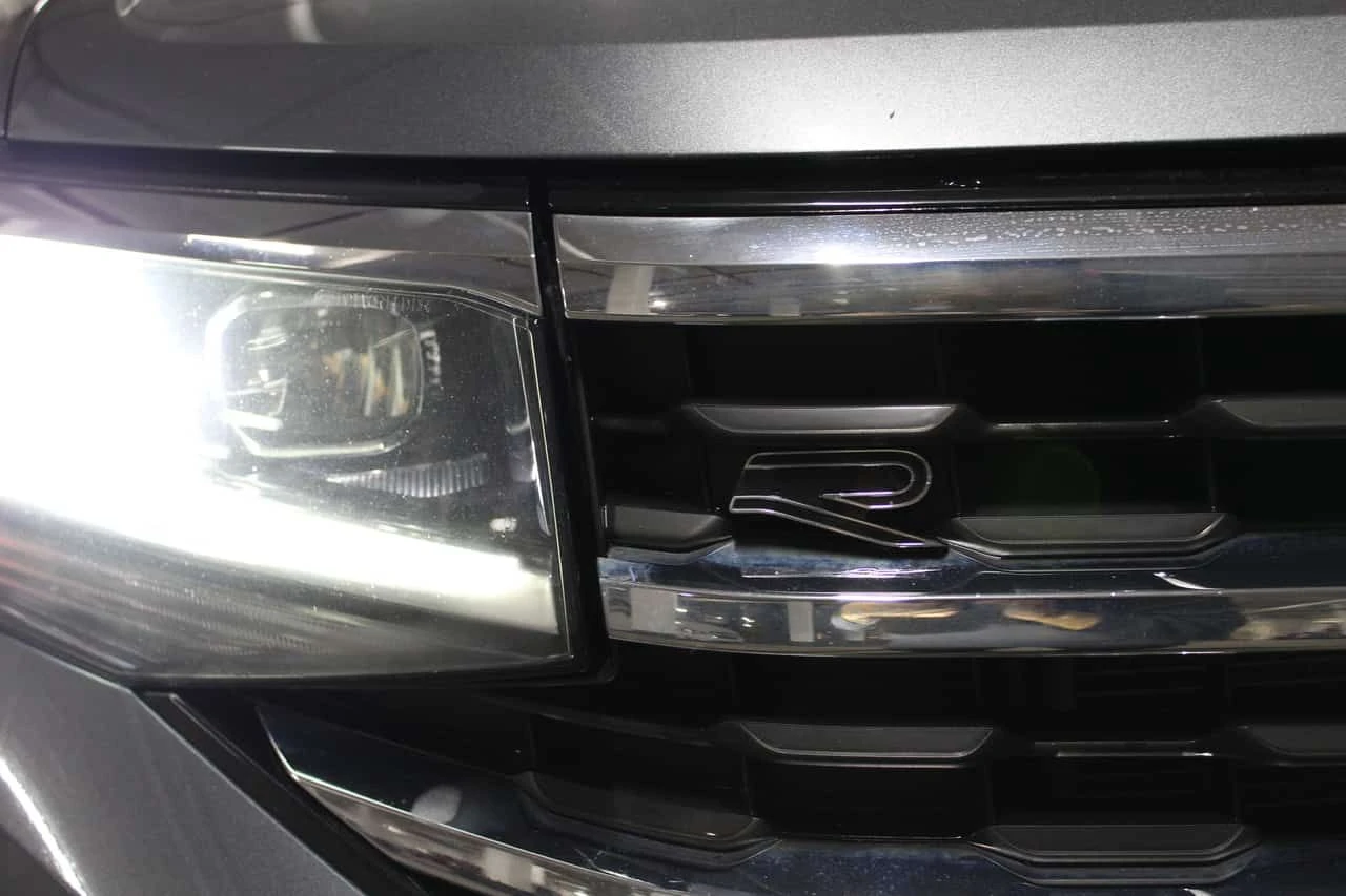 VW Atlas * Execline * CARFAX * ЦЕНА ДО БГ, снимка 11 - Автомобили и джипове - 54001817