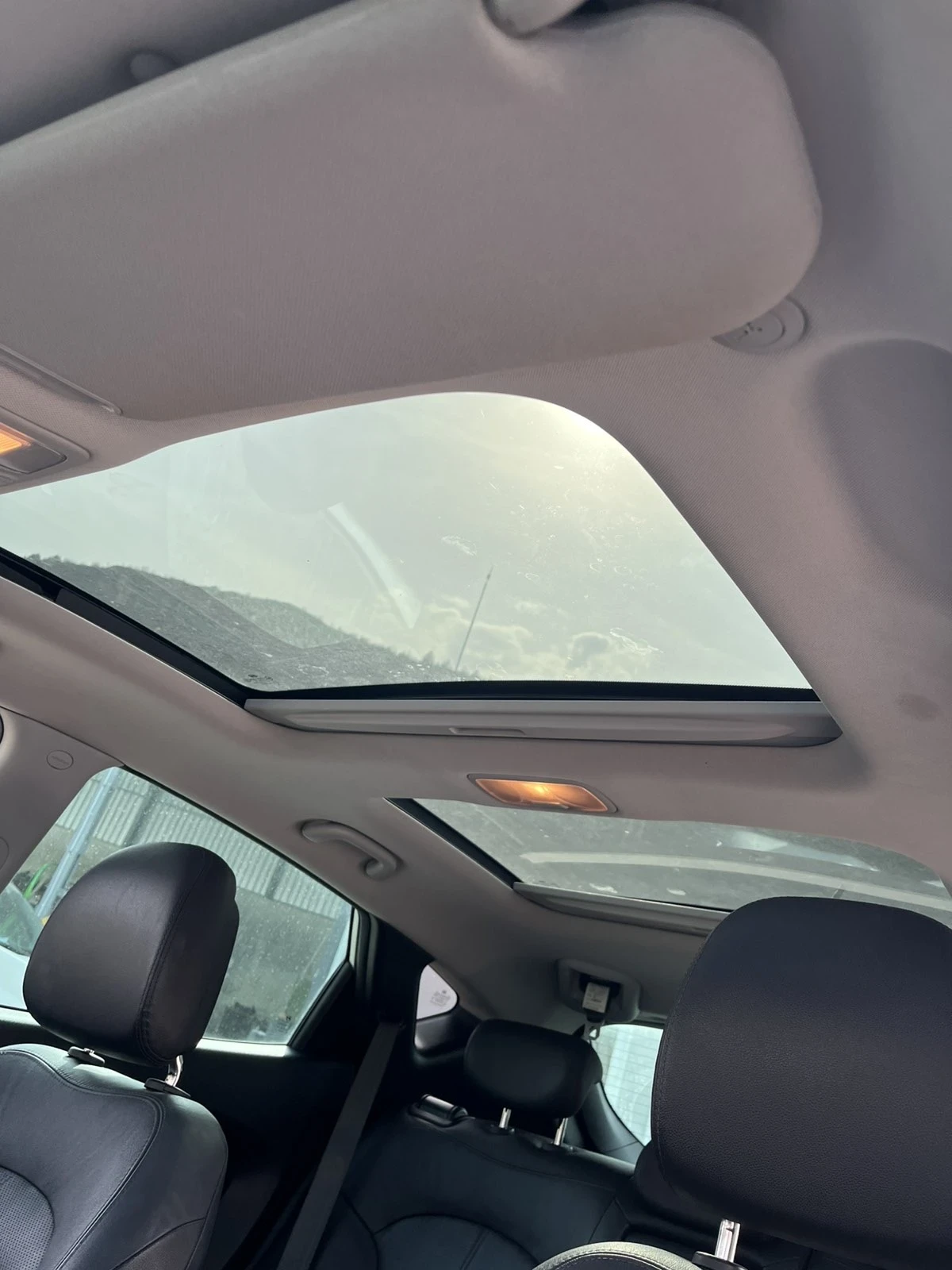 Hyundai IX35, снимка 5 - Автомобили и джипове - 54019670