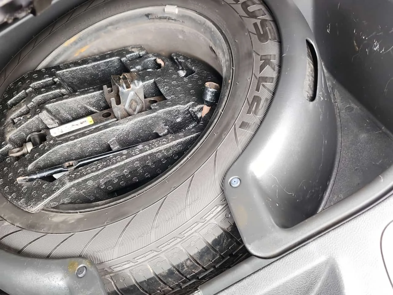 Jeep Grand cherokee OVERLAND| PANORAMA| ПОДГРЕВИ| ОБДУХВАНЕ| CARFAX, снимка 15 - Автомобили и джипове - 54193489