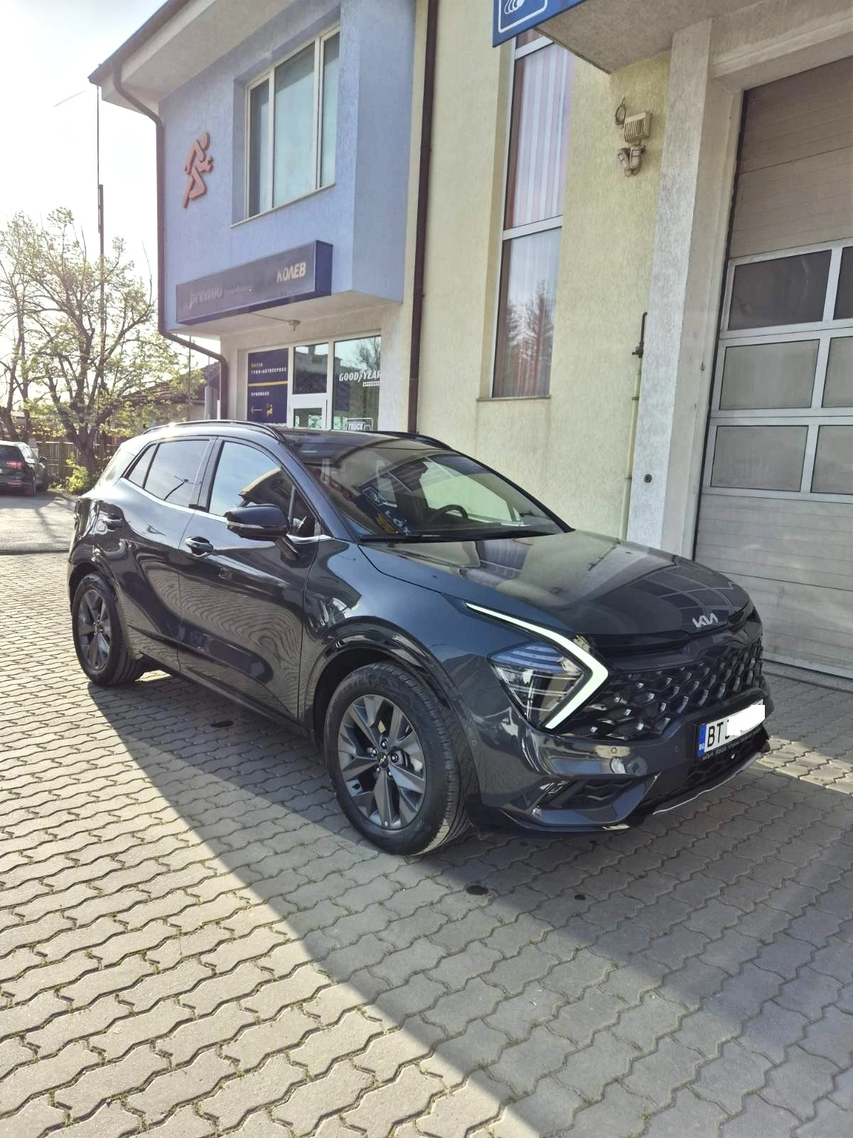 Kia Sportage HEV, снимка 2 - Автомобили и джипове - 54353477