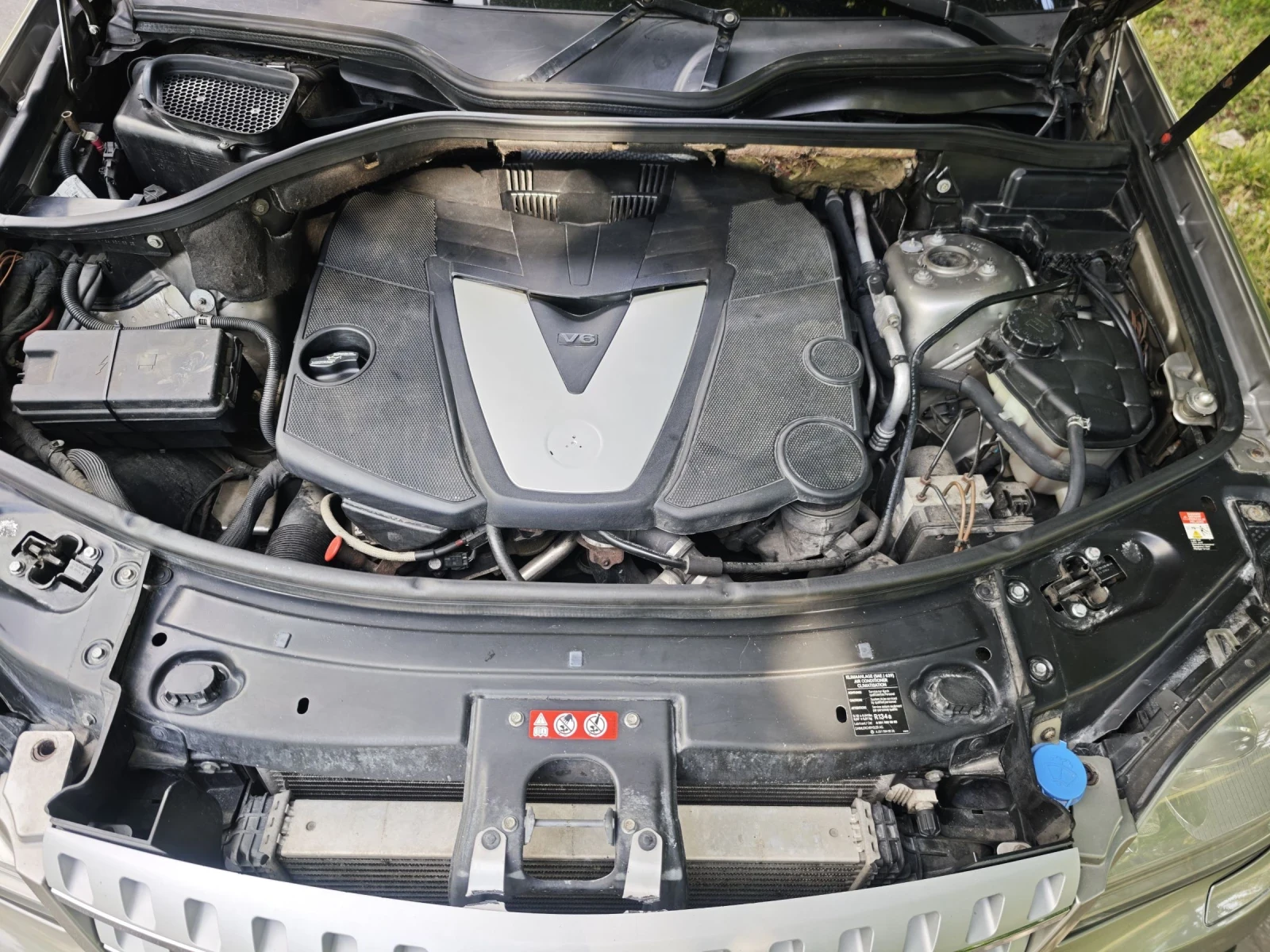 Mercedes-Benz ML 320, снимка 5 - Автомобили и джипове - 54966368