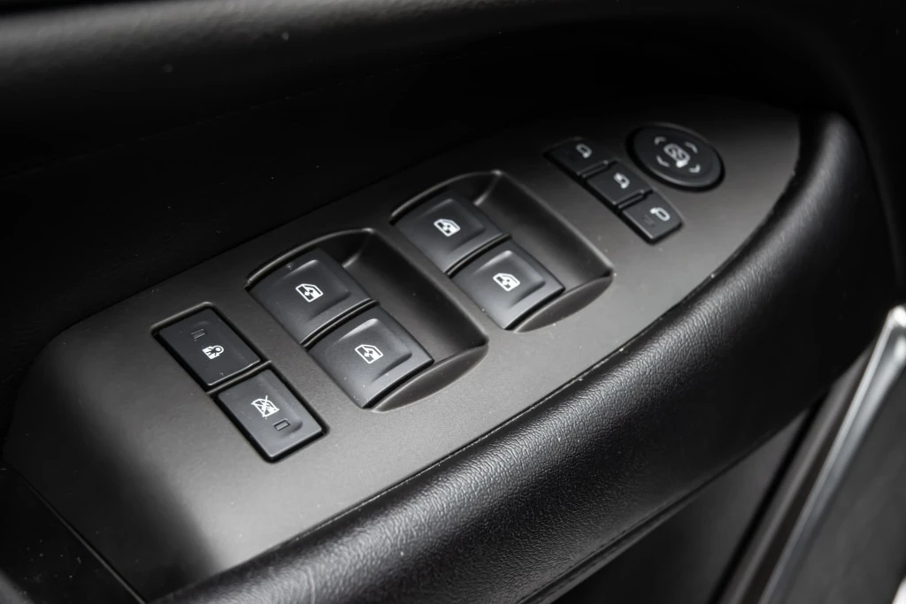 Cadillac Escalade ESV Premium Luxury, снимка 11 - Автомобили и джипове - 55354642
