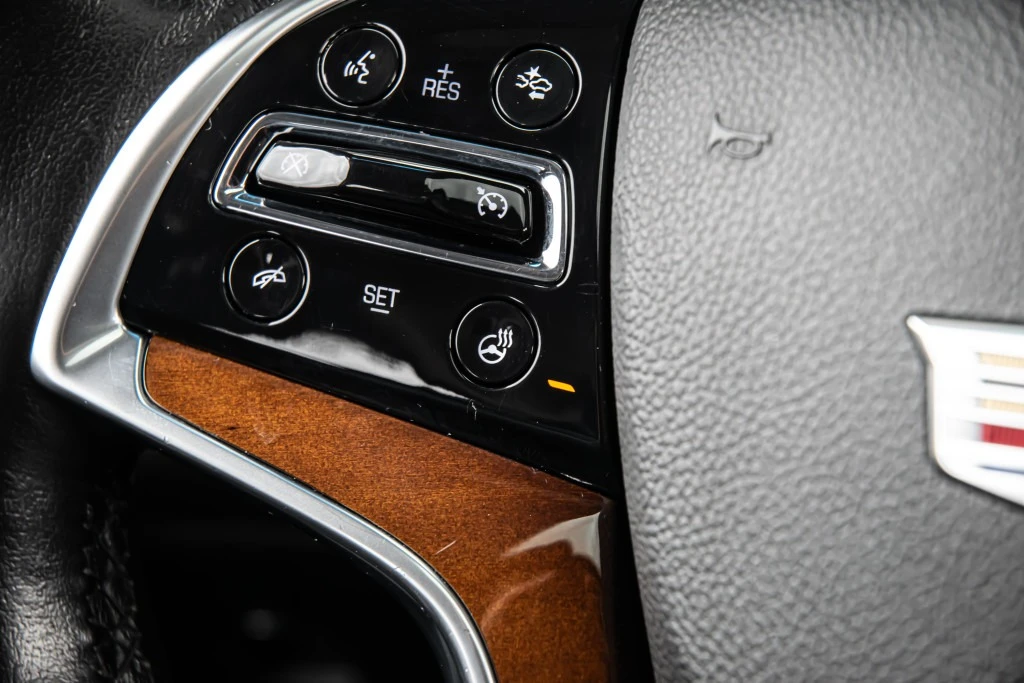 Cadillac Escalade ESV Premium Luxury, снимка 16 - Автомобили и джипове - 55354642