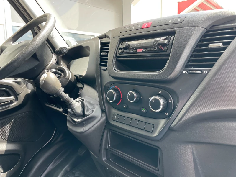 Iveco Daily 50C35 категория &#34;Б&#34;, снимка 9 - Бусове и автобуси - 51245042