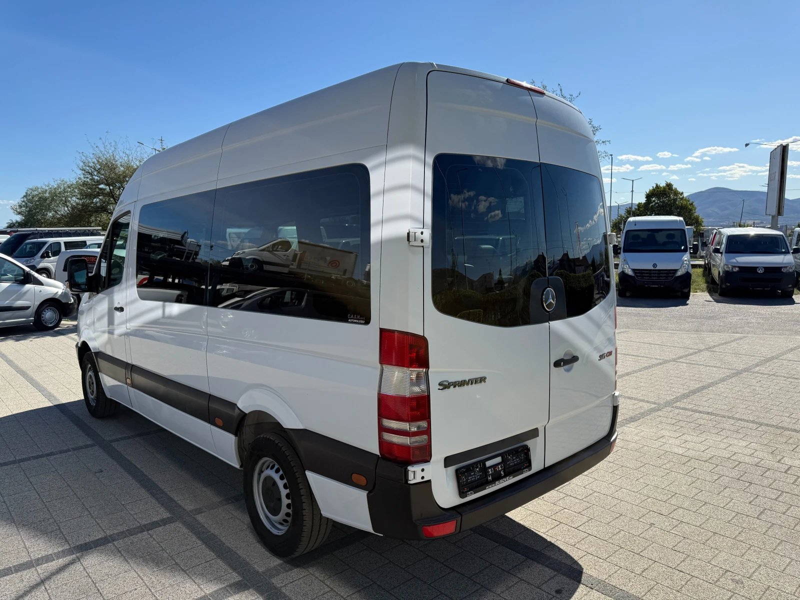 Mercedes-Benz Sprinter 315CDI 2хКлима 9-местен  - изображение 5