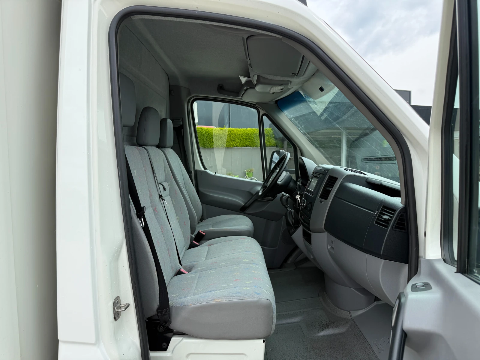 VW Crafter 2.5TDI �� 3.5�. ����� ����� ���� 4.30� Euro 5  | Mobile.bg � ����������� 9