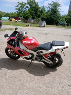 Yamaha YZF-R1, снимка 1