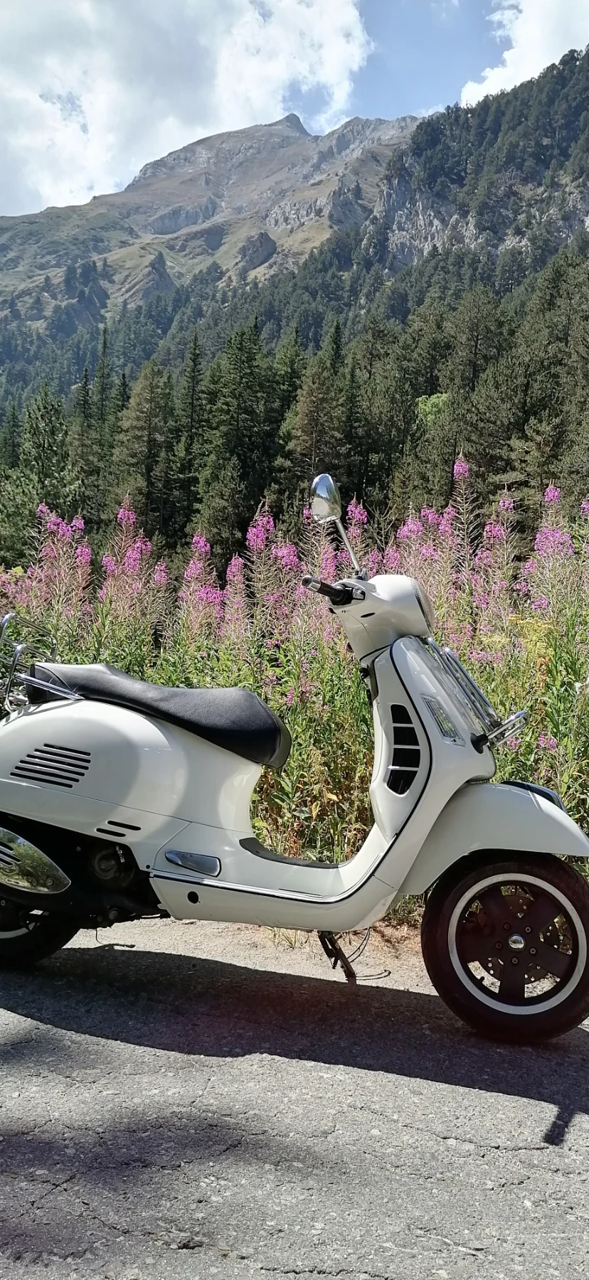 Vespa GTS Скутер, снимка 3 - Мотоциклети и мототехника - 54594397