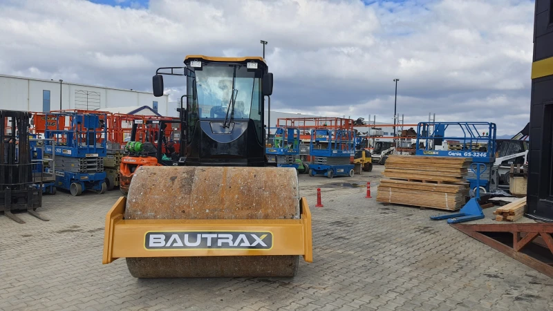 Валяк Друга марка Bautrax SDR100, снимка 3 - Индустриална техника - 52007091