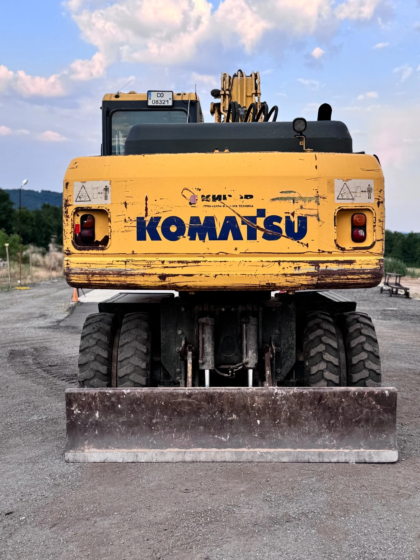 Багер Komatsu PW 180 - изображение 4