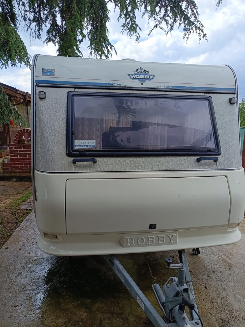 Каравана Hobby 10, снимка 3 - Каравани и кемпери - 52535275