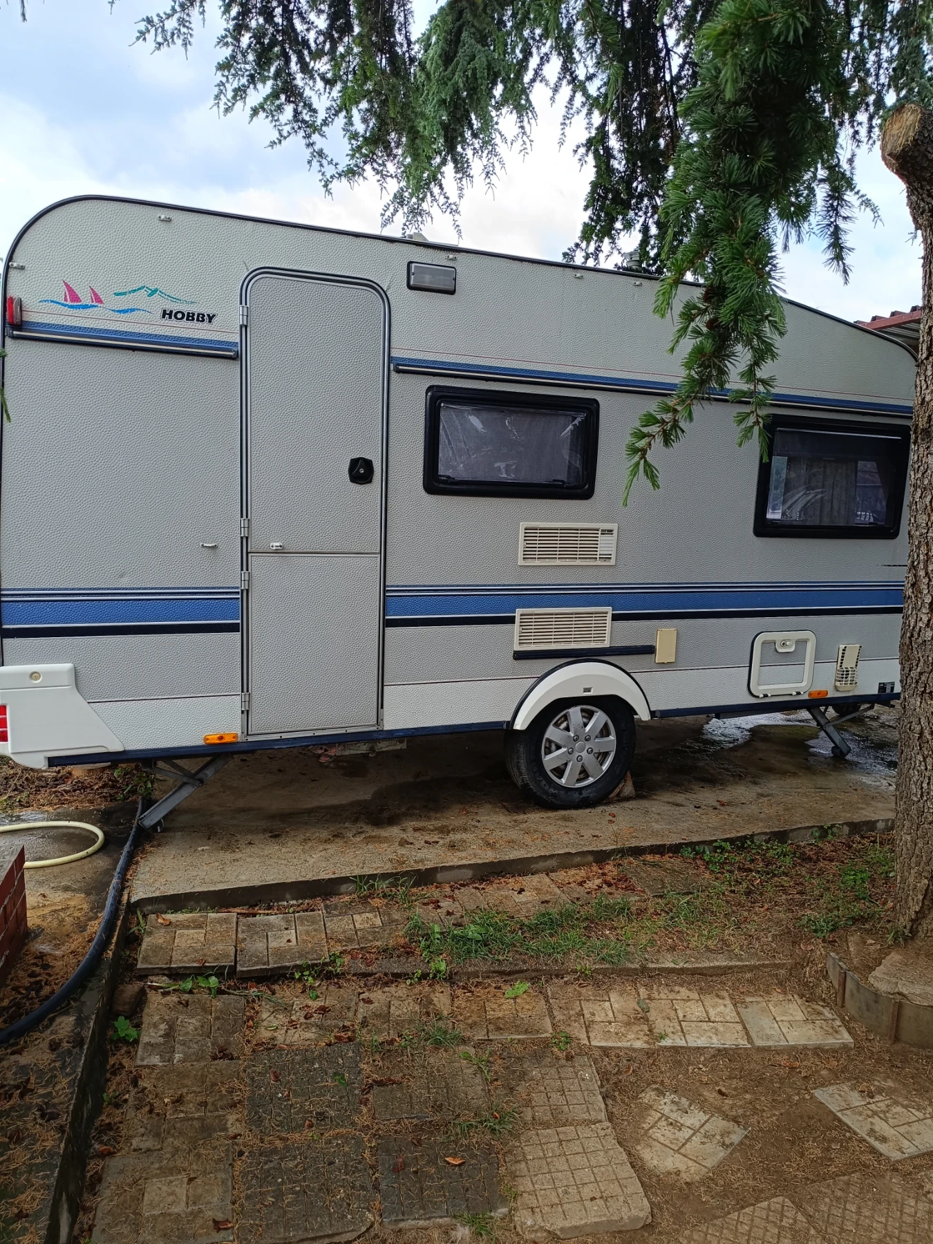 Каравана Hobby 10, снимка 1