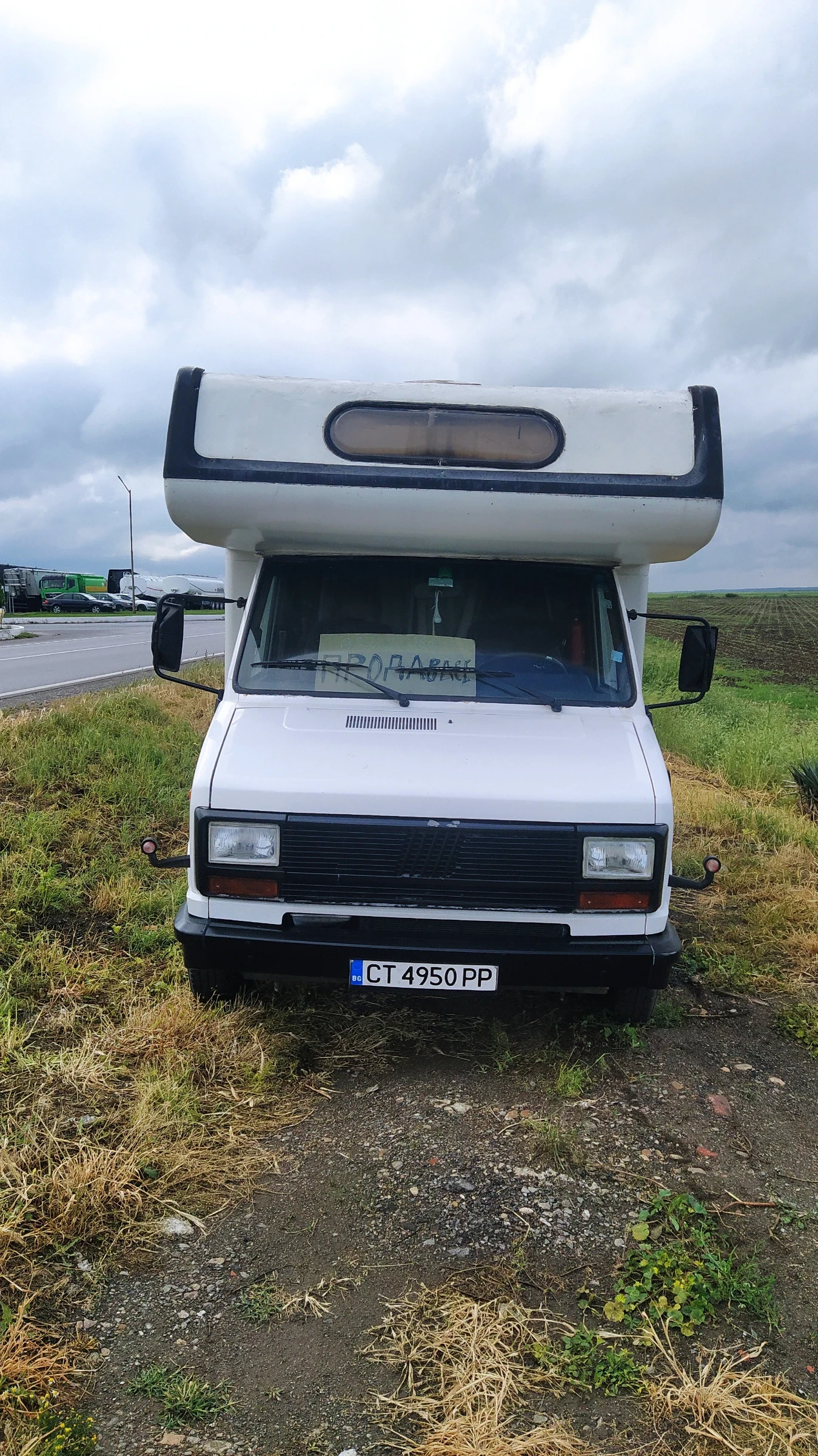 Кемпер Fiat Дукато, снимка 2 - Каравани и кемпери - 54650477