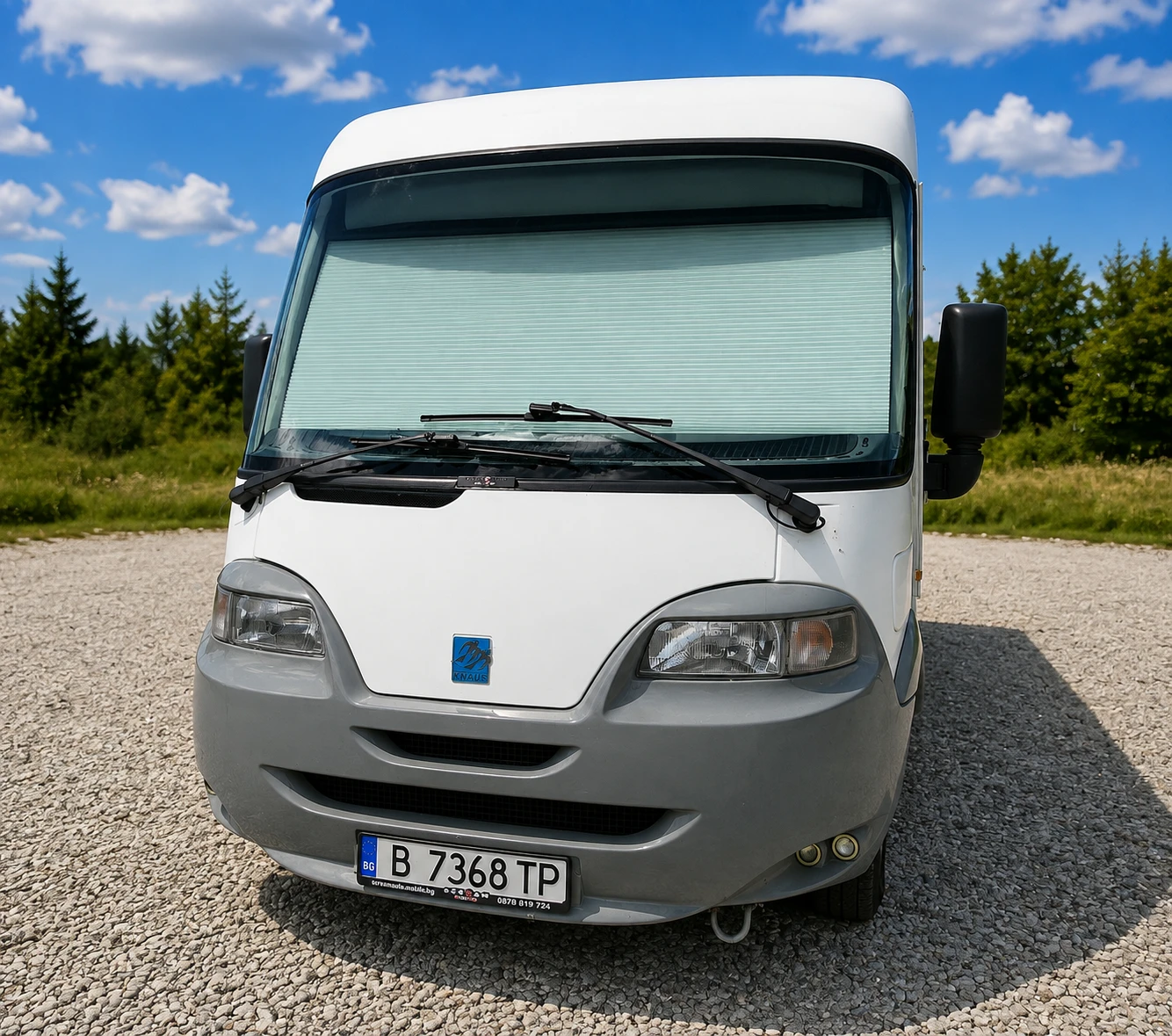 Кемпер Knaus Travel liner 658, снимка 2 - Каравани и кемпери - 56067516