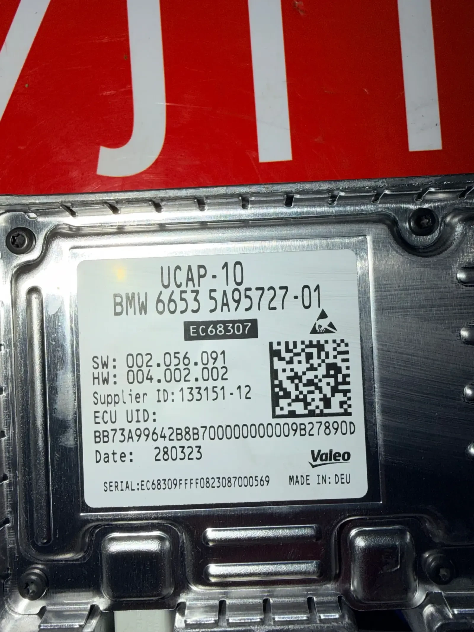 5A95727-01 ����� ������ BMW IX1 U11 2023   BMW 6653 5A95727-01 UCAP-10 | Mobile.bg � ����������� 2