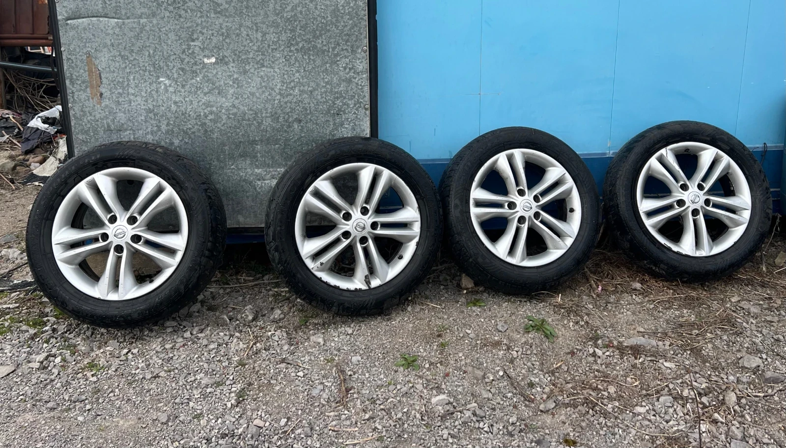 Гуми с джанти Dunlop 215/60R17, снимка 2 - Гуми и джанти - 53930104