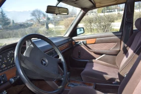 Mercedes-Benz 126-260, снимка 6