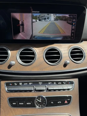 Mercedes-Benz E 400 Premium plus 4MATIC Burmester AIRMATIC HEAD UP - 56900 лв. - 91404284 | Car24.bg