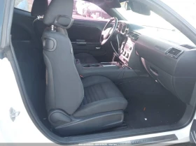 Dodge Challenger 5.7L V-8 VVT, 372HP Rear Wheel Drive | Mobile.bg � ����� ������ 5