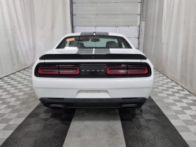 Dodge Challenger * SXT PLUS * CARFAX * БЕЗ ПЪРВОНАЧАЛНА ВНОСКА | Auto.bg — изображение 17