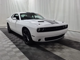Dodge Challenger * SXT PLUS * CARFAX * БЕЗ ПЪРВОНАЧАЛНА ВНОСКА | Auto.bg — изображение 2