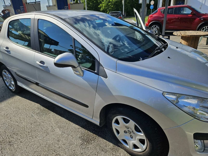 Peugeot 308 1.6HDI, снимка 7 - Автомобили и джипове - 48239450