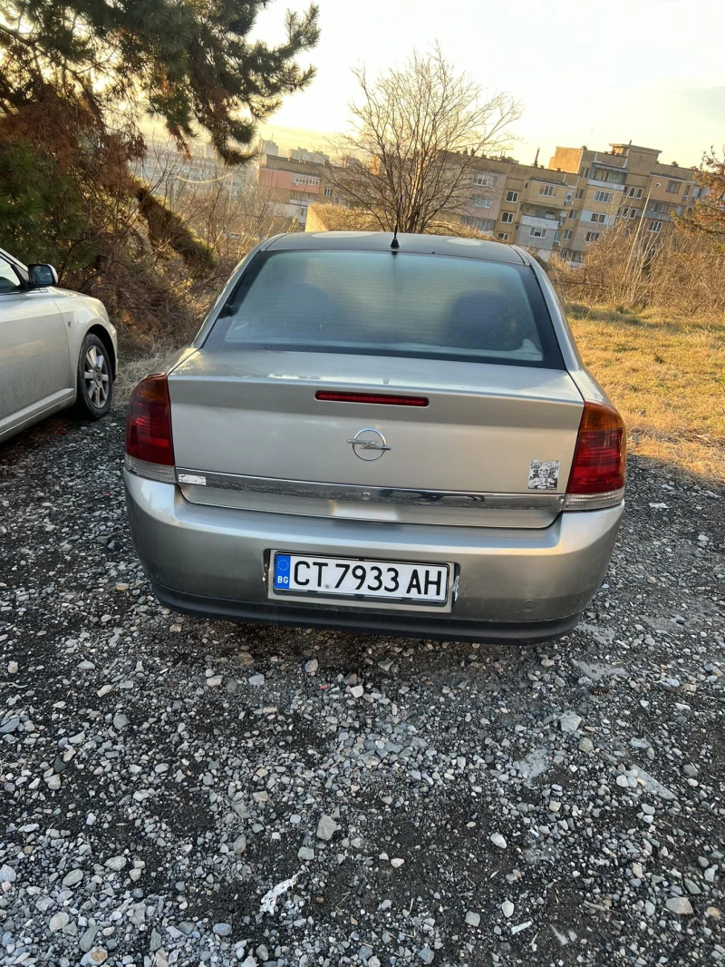 Opel Vectra C 2.2, снимка 8 - Автомобили и джипове - 48902956