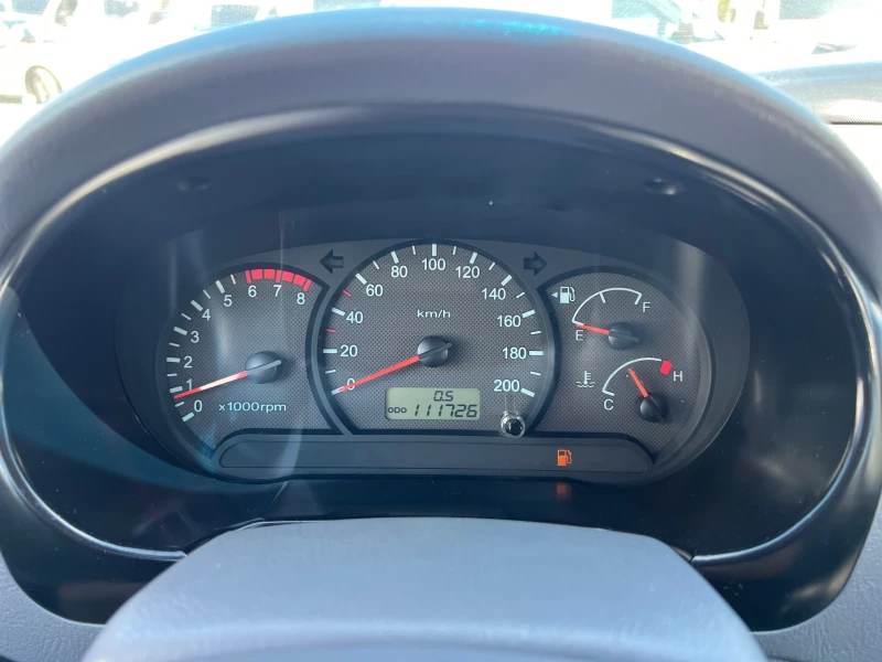 Hyundai Accent 1.3i 111 ХИЛ КМ КЛИМАТИК, снимка 13 - Автомобили и джипове - 51190916