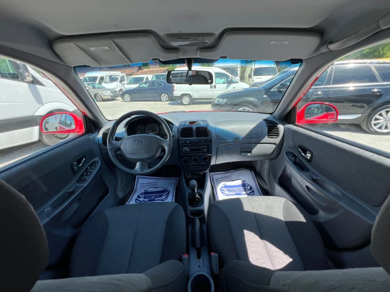 Hyundai Accent 1.3i 111 ХИЛ КМ КЛИМАТИК, снимка 10 - Автомобили и джипове - 51190916