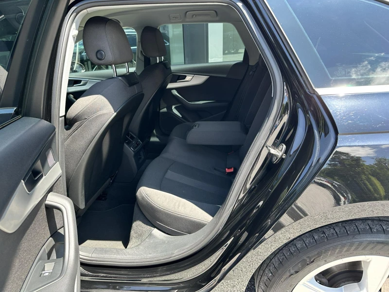 Audi A4, снимка 12 - Автомобили и джипове - 51064924