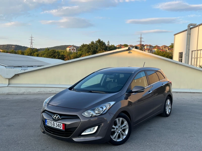 Hyundai I30 1.6CRDi 110k.c. * Navi * Кожа * Подгрев