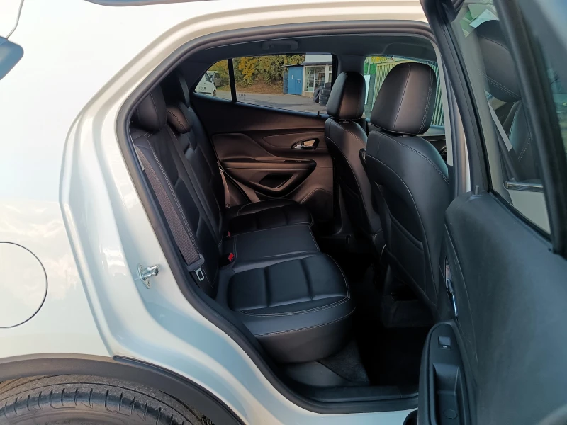 Opel Mokka X 1.6 d* Sport Line* Face Lift* EURO 6B* , снимка 16 - Автомобили и джипове - 52198442