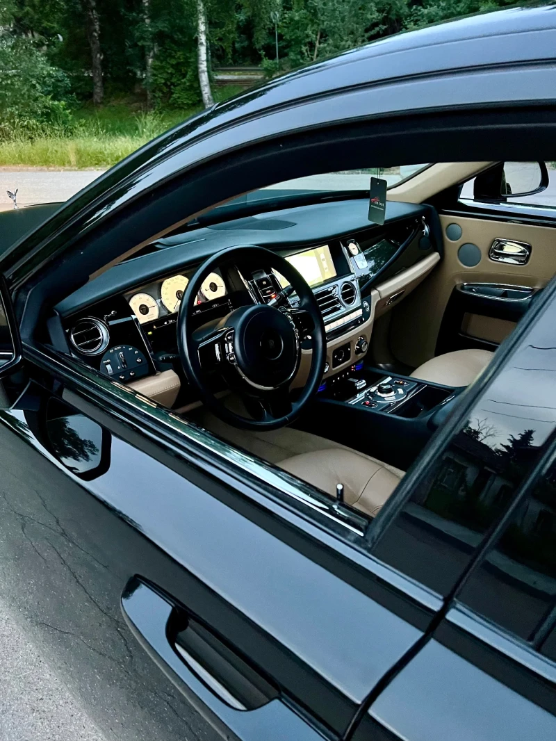 Rolls-Royce Ghost Ghost, снимка 11 - Автомобили и джипове - 52597065