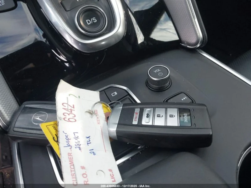 Acura TLX 2.0L I-4 DI, DOHC, VVT, TURBO, 272HP All Wheel, снимка 3 - Автомобили и джипове - 52914027