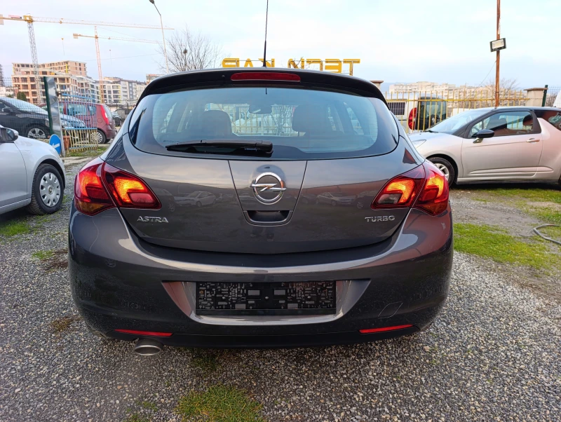 Opel Astra 1.4T 16V 140k.c., снимка 7 - Автомобили и джипове - 52988984