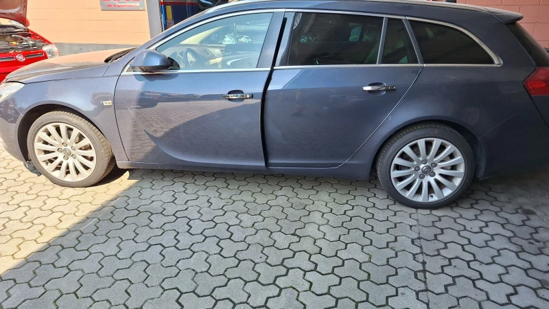 Opel Insignia 2.0ctdi нов внос от Италия за двигател , снимка 4 - Автомобили и джипове - 53014161