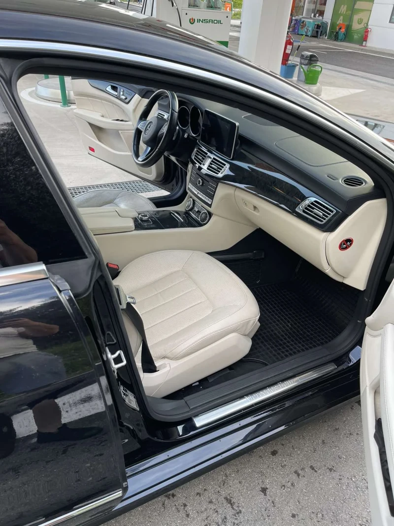 Mercedes-Benz CLS 350 9G Tronic Blutec 360 Camera FULL, снимка 17 - Автомобили и джипове - 53133387