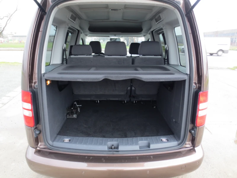 VW Caddy 2.0 i METAH, снимка 16 - Автомобили и джипове - 53391763