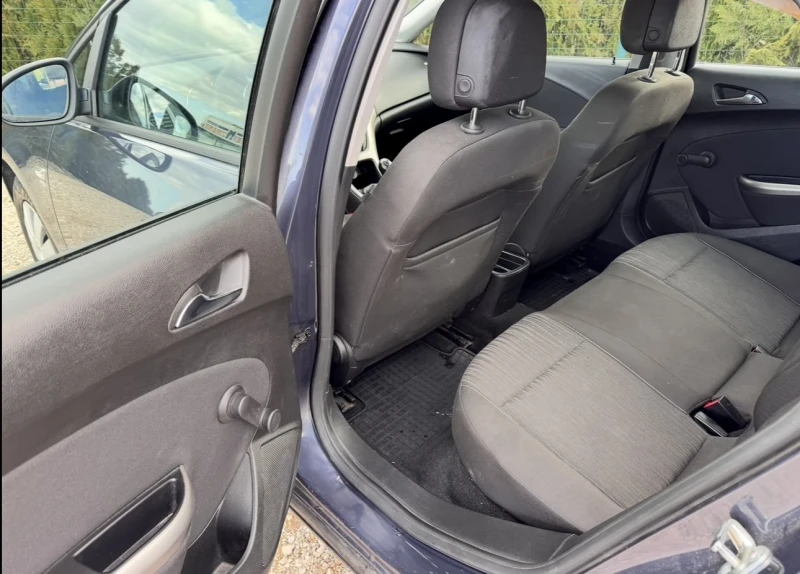 Opel Astra 1.7CDTI, снимка 11 - Автомобили и джипове - 53500249