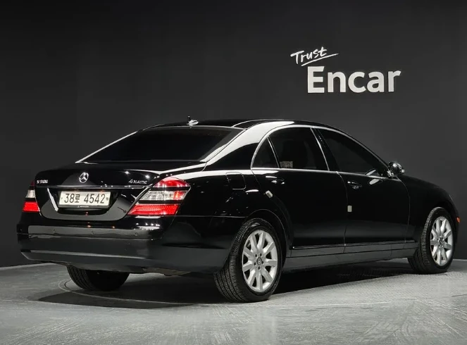 Mercedes-Benz S 550 Long - изображение 2