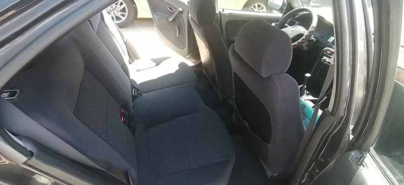 Honda Civic, снимка 6 - Автомобили и джипове - 54346414