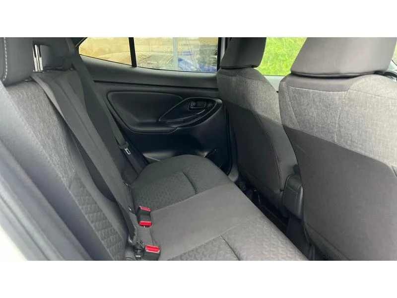 Toyota Yaris Cross 1, 5H Chic, снимка 16 - Автомобили и джипове - 56732968