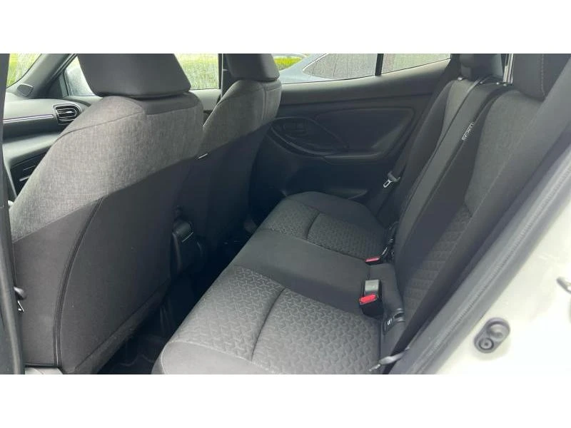 Toyota Yaris Cross 1, 5H Chic, снимка 17 - Автомобили и джипове - 56732968