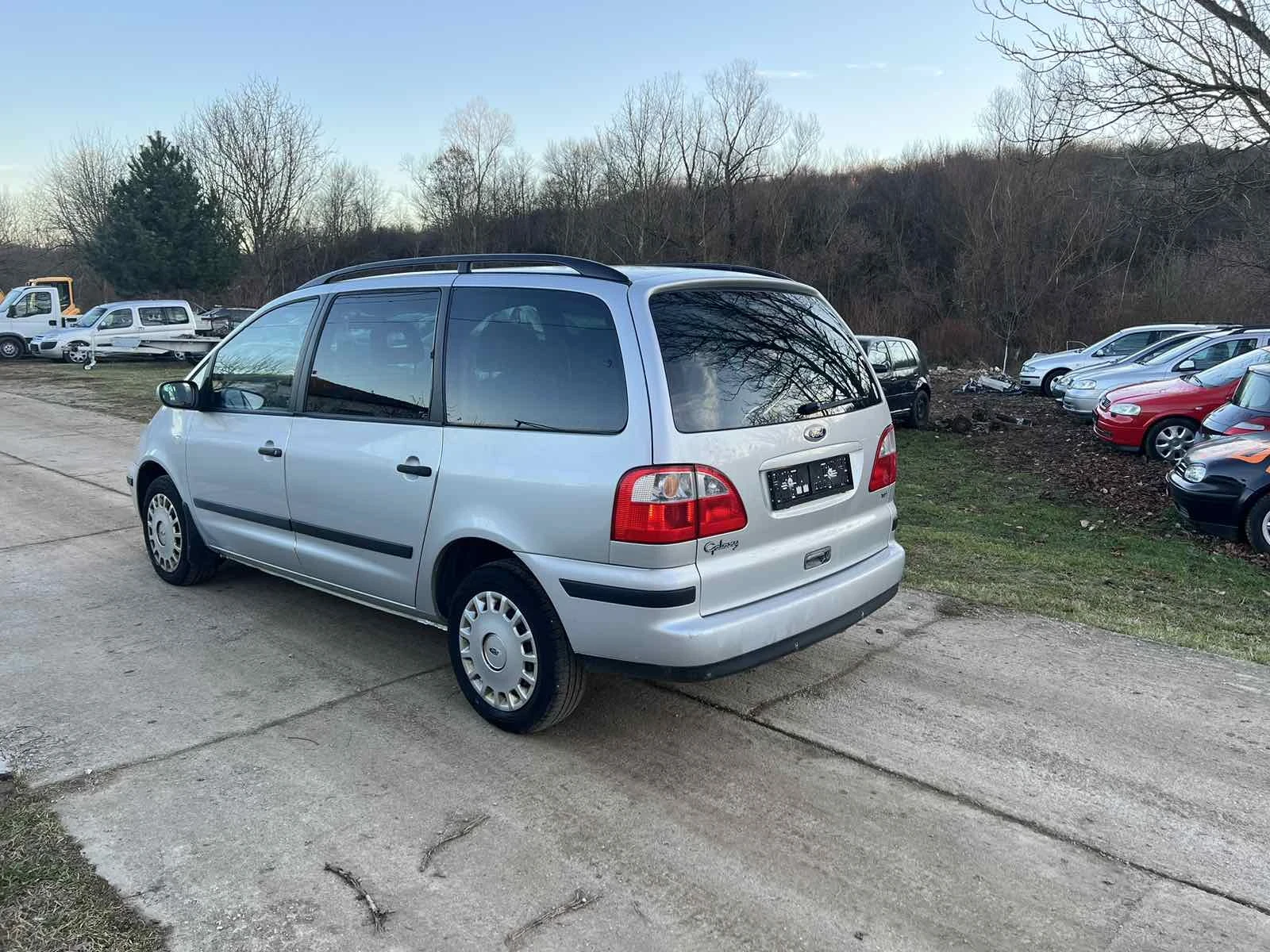Ford Galaxy 1.9 TDI - изображение 4