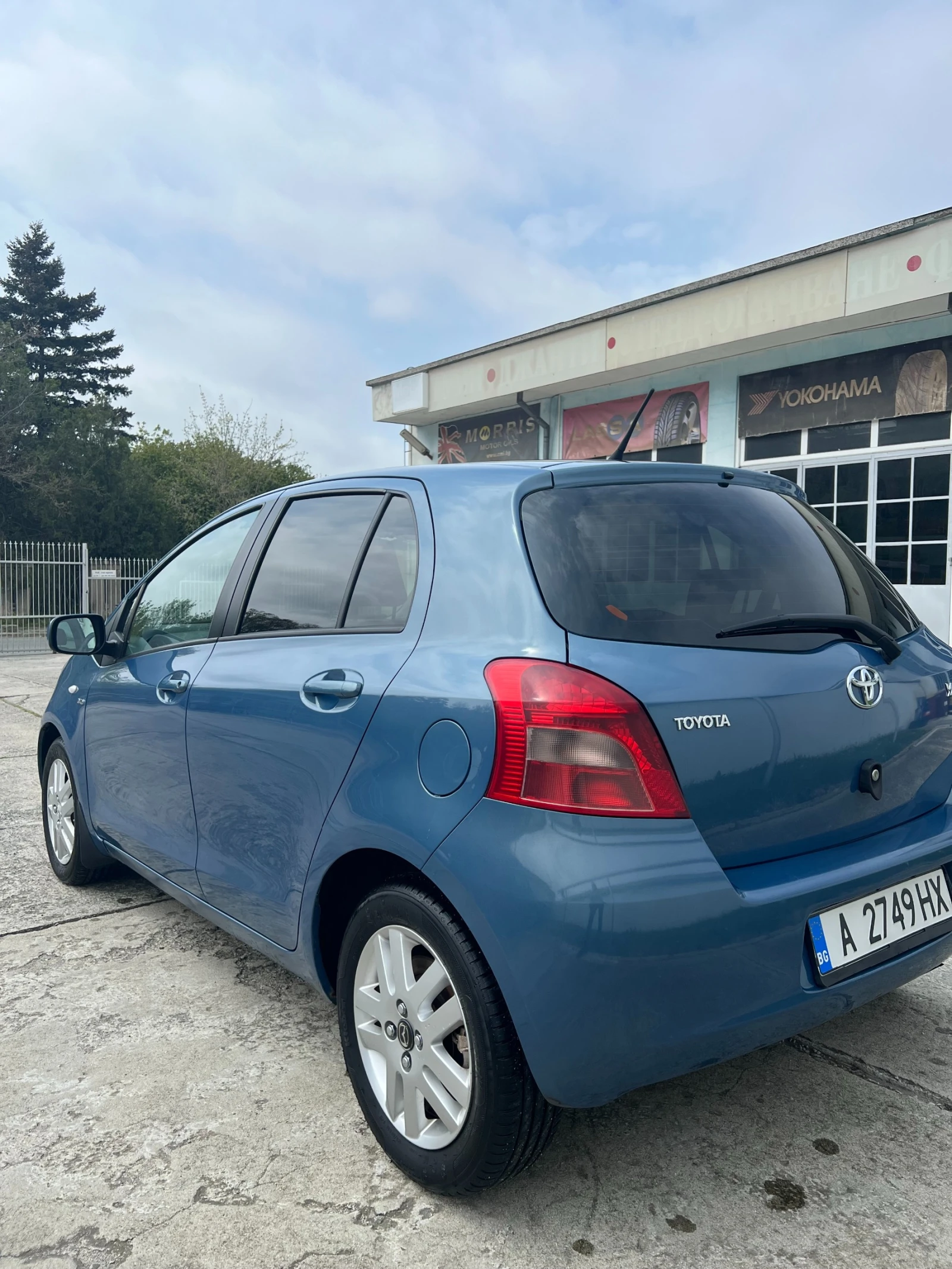 Toyota Yaris  - изображение 7
