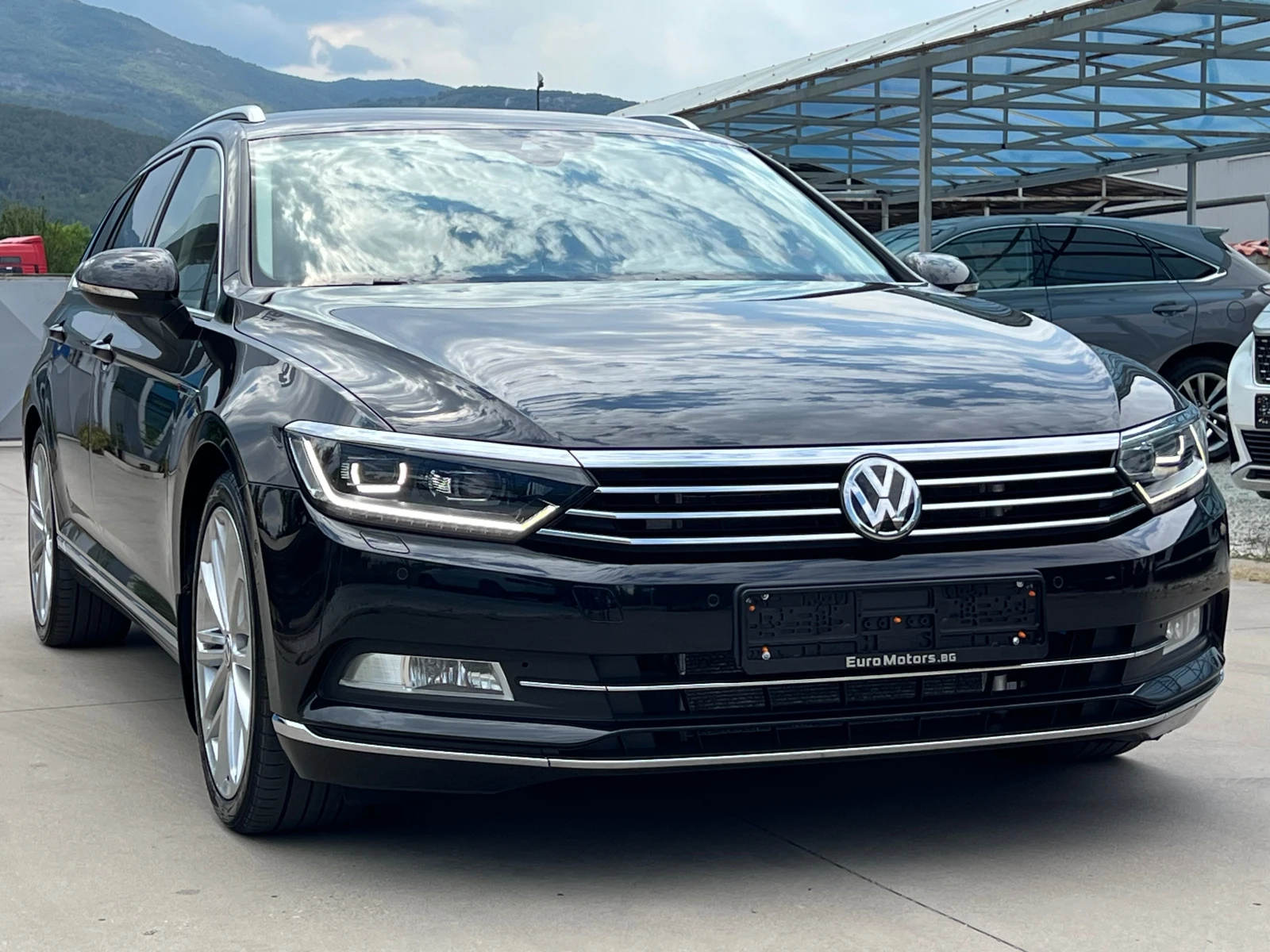 VW Passat 2.0TDI-190ps, 4-MOTION, HIGHLINE, FULL SERVICE VW! - изображение 3