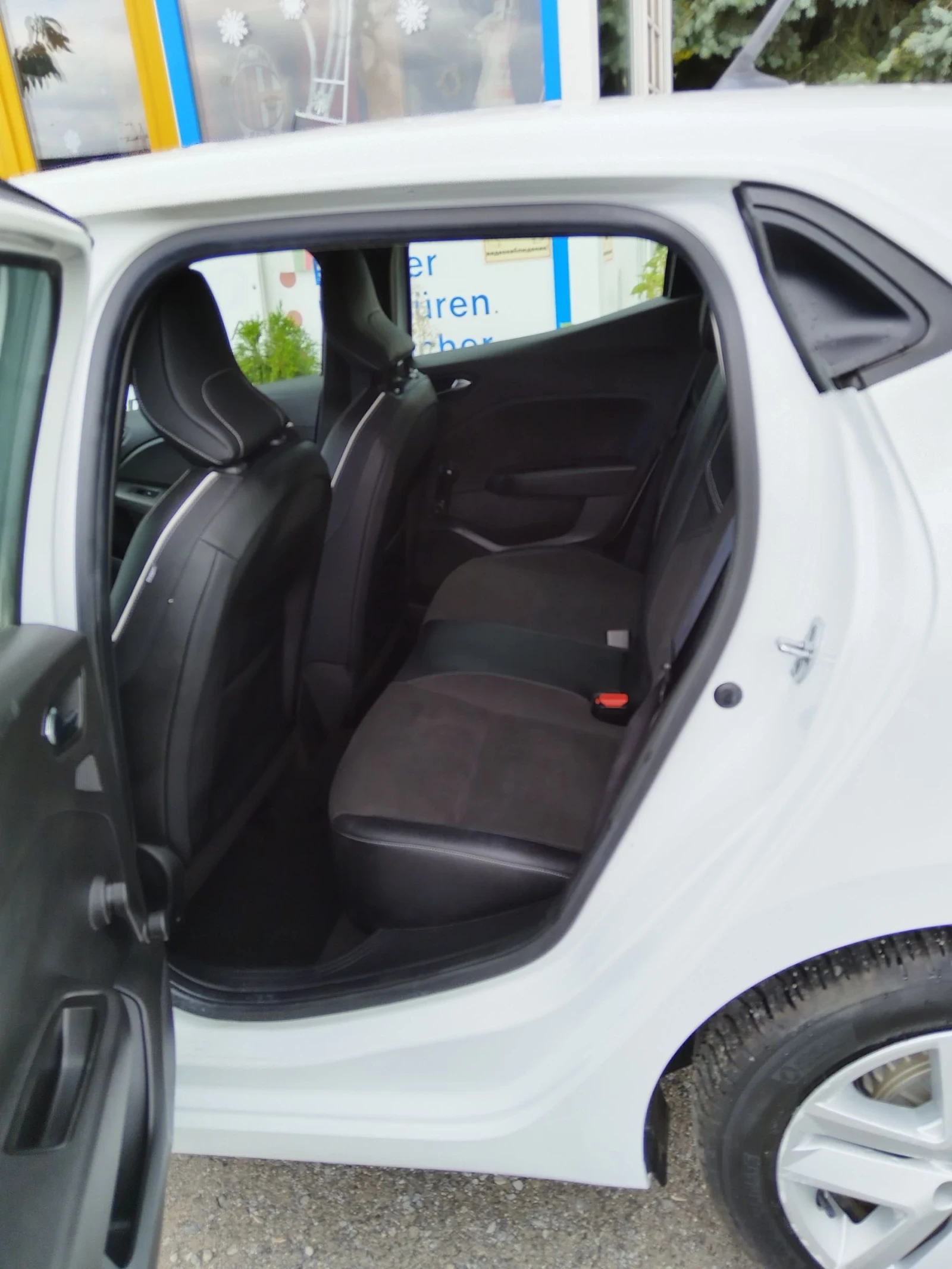 Renault Clio  1.5D .full ekstri - изображение 8