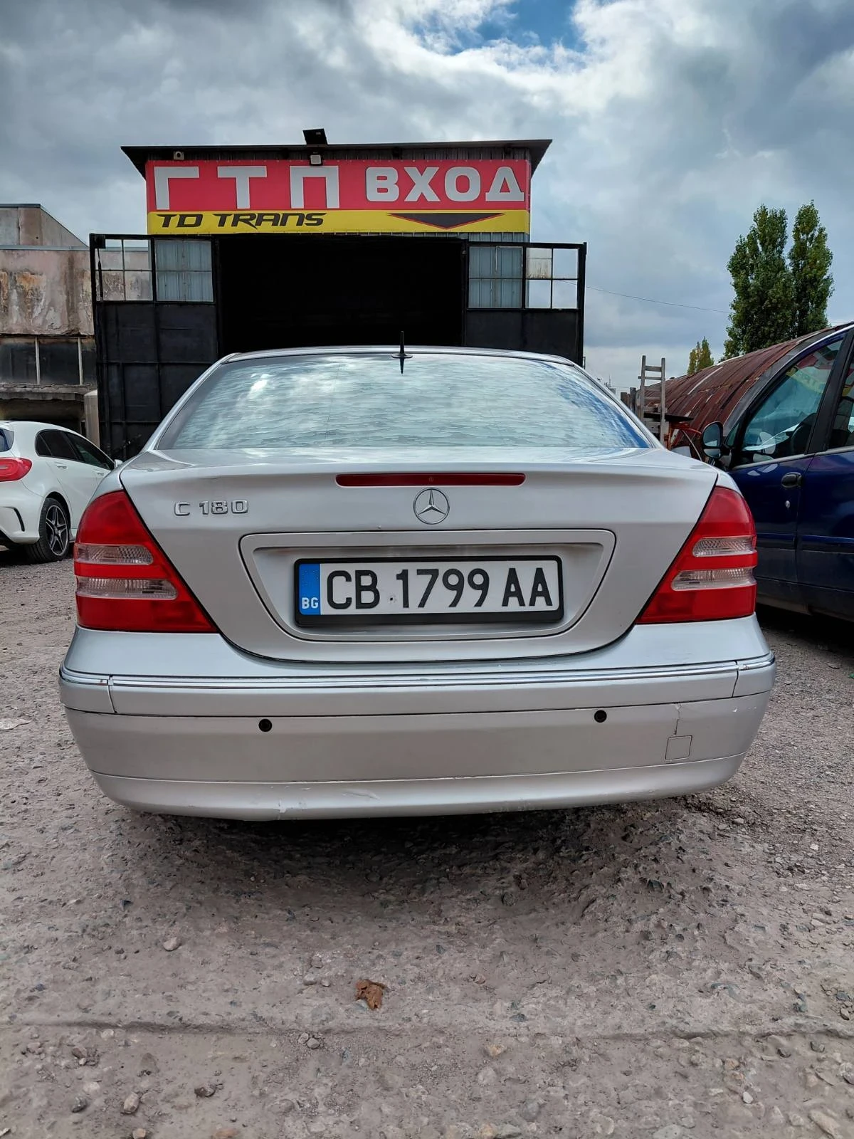 Mercedes-Benz 180 C180 - изображение 5